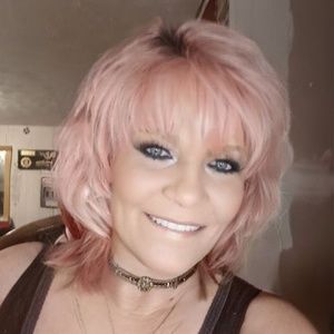 Meet your Posher, Joy